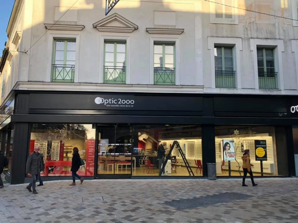 Optic 2000
